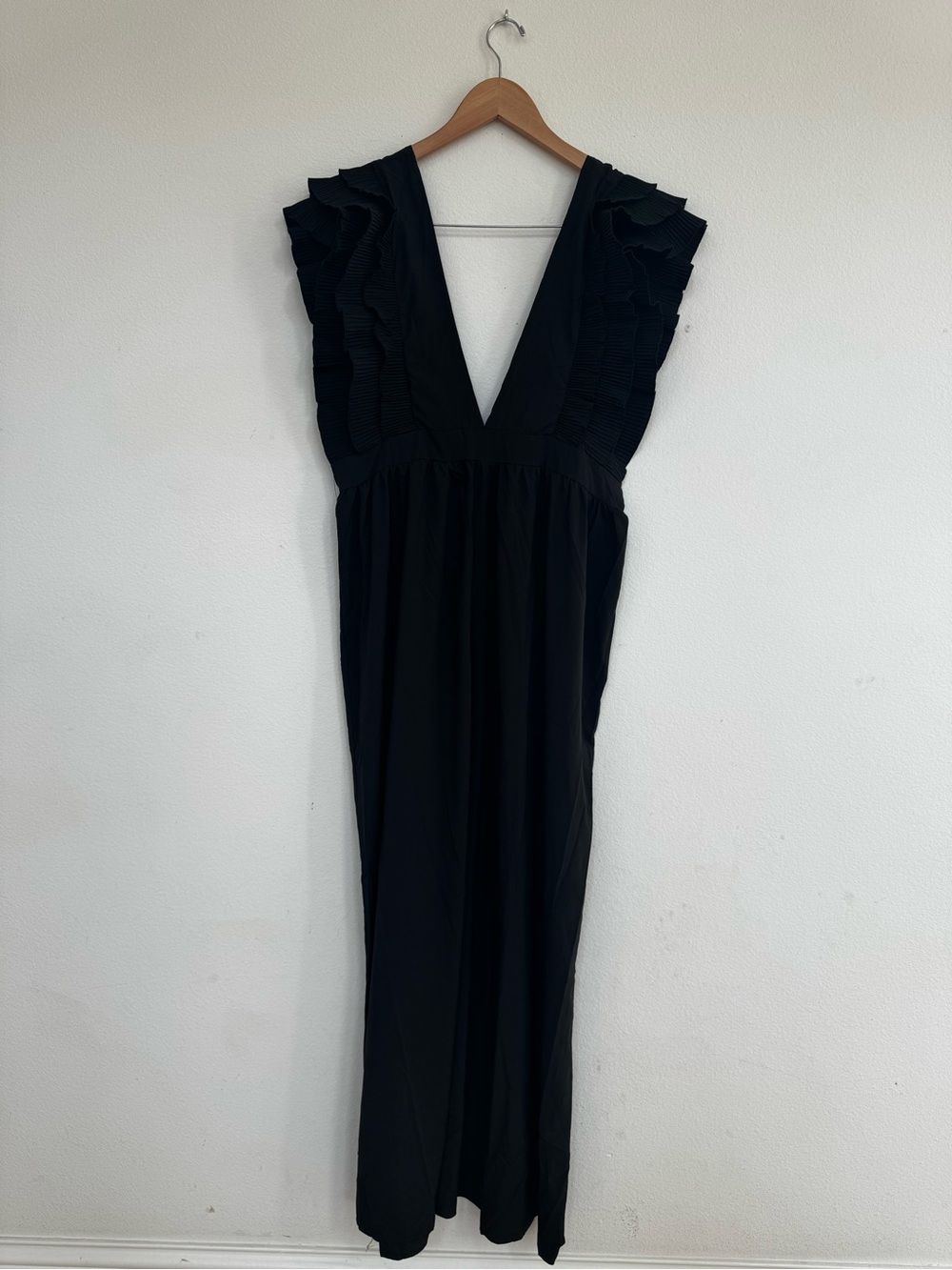 Black V-Neck Ruffle Sleeve Maxi Dress